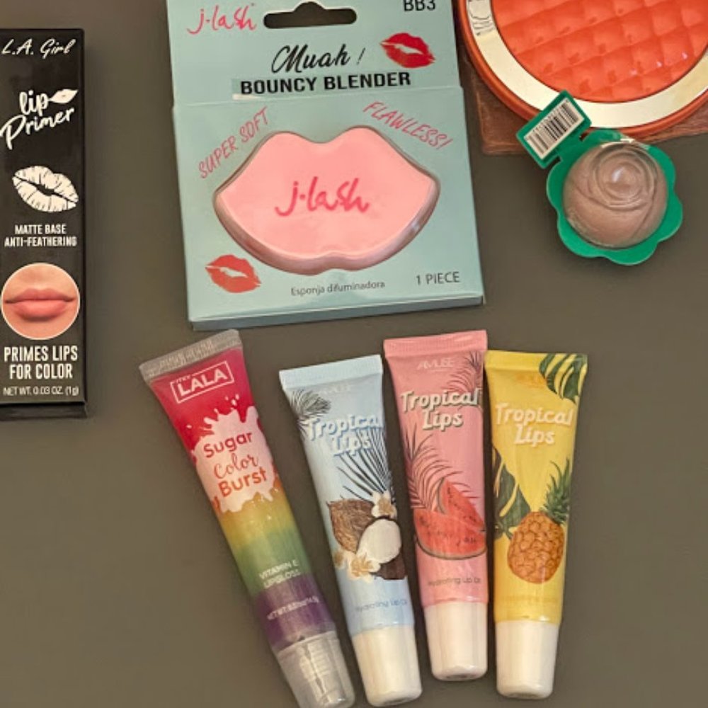 Lip Bundle Set - Picture 2 of 6